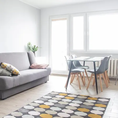 Al-dom Szary Bursztyn