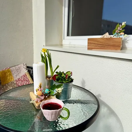 Al-dom Szary Bursztyn *