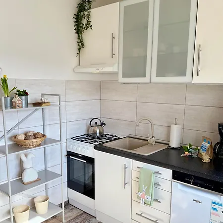 Al-dom Szary Bursztyn Apartament *