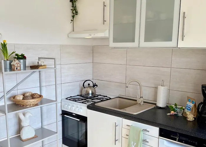 Al-dom Szary Bursztyn Apartament *