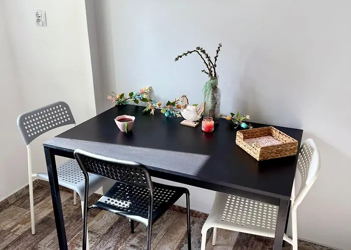 Al-dom Szary Bursztyn *